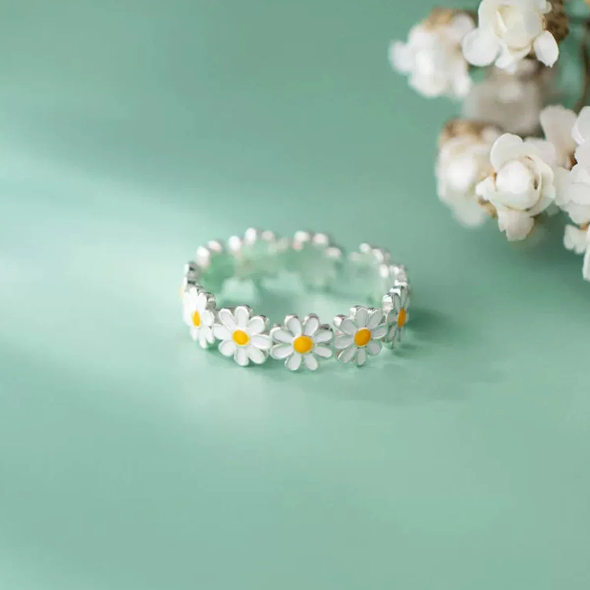 Cute Daisy Flowers Rings For Women Sweet Girls Exquisite Enamel Sunflower Open Ring Korea New Trend Jewelry Wedding Gift