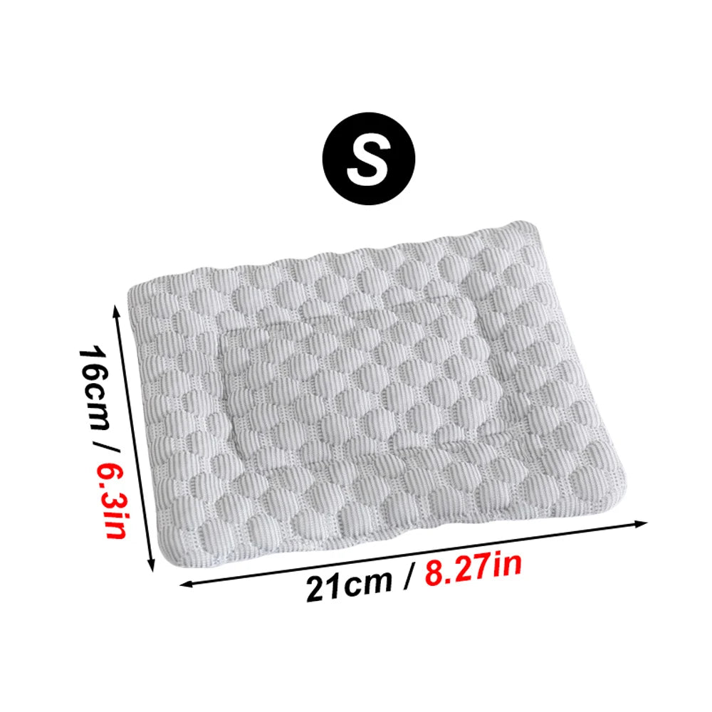 Small Pet Summer Cooling Mat – Breathable Self-Cooling Blanket for Hamsters & Small Animals
