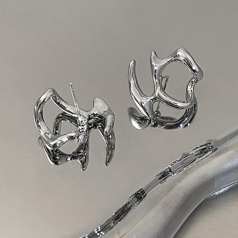 Y2K Silver Liquid Geometric Clip Earrings – Hip-Hop Punk Style