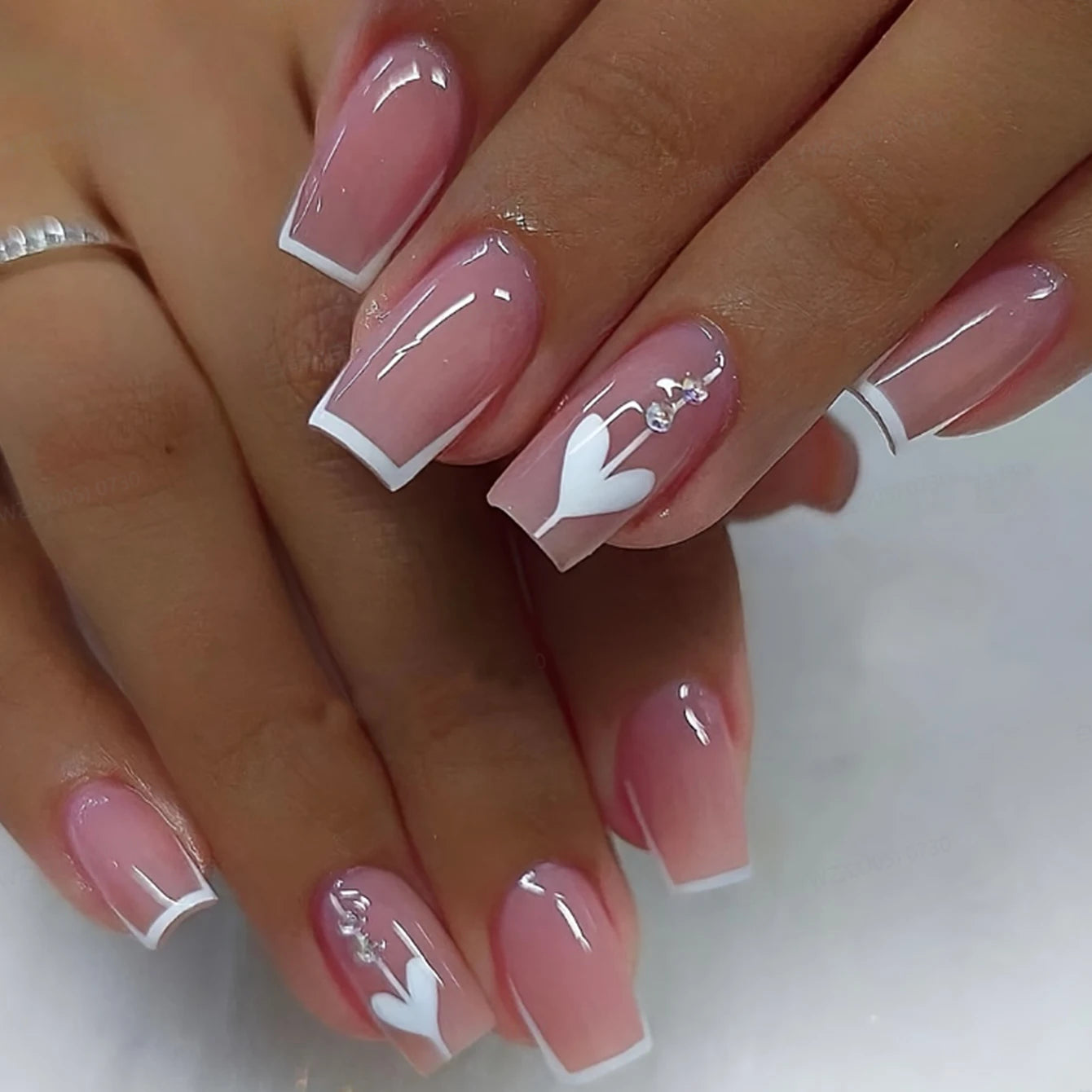 24 PCs Short Square French Heart Simple Nails with 1 Jelly Glue and 1 Nail File