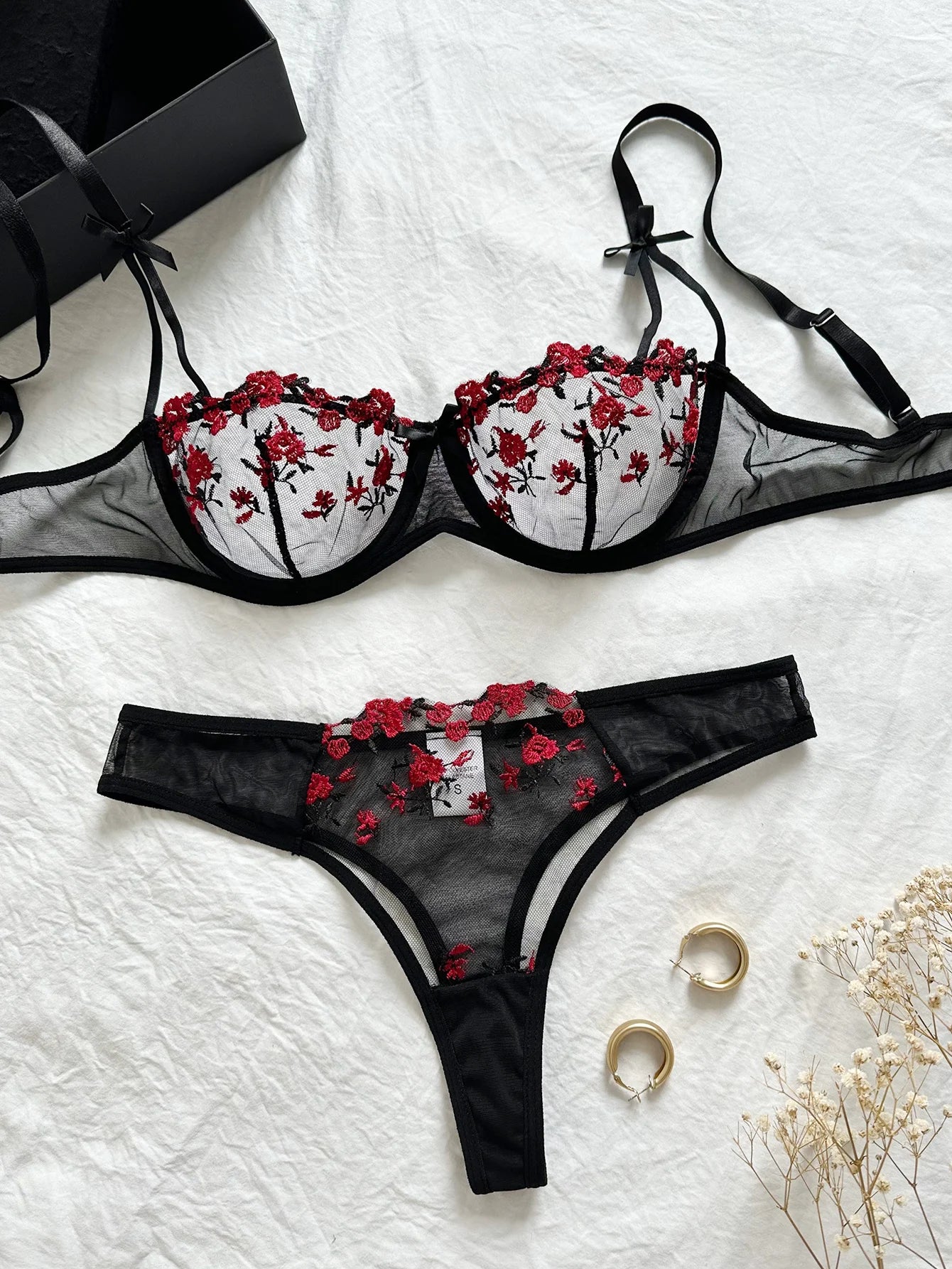 Women's Floral Embroidery Lace Lingerie Set – Sexy 2-Piece Underwear Bra & Briefs