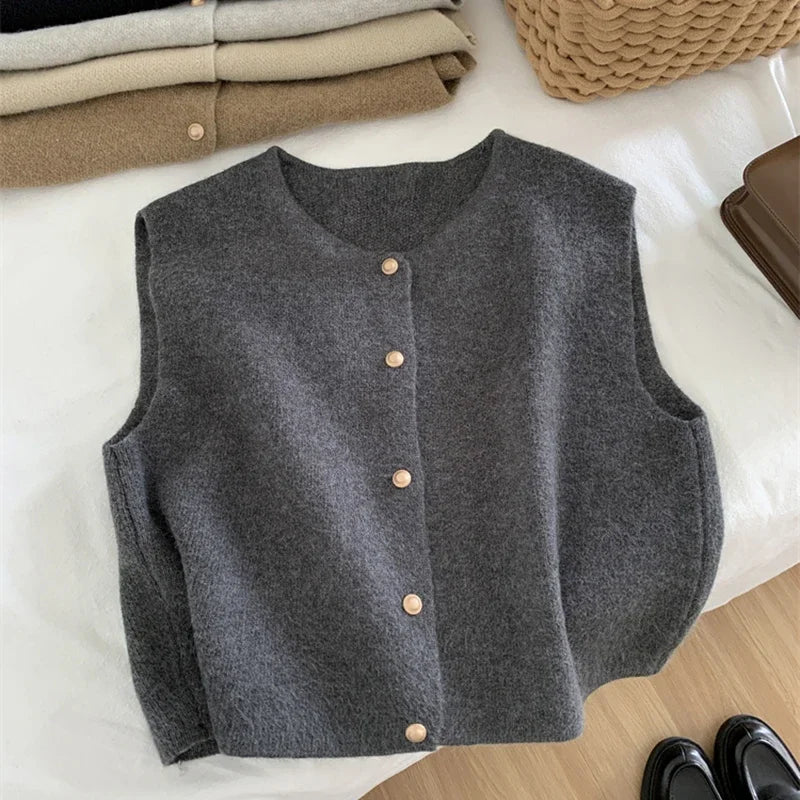 Dames Trui Vest Goudkleurige Knopen Gilet Zacht Gebreid Mouwloos Vest Jasje Top Herfst Winter Koreaanse Dames Chique Outfit