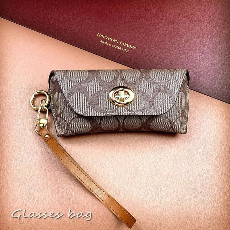 Fashion Retro Sunglasses Case Portable Trend Drop-proof Eyeglasses Case Storage and Protection Gold Pendant Myopia Glasses Bag