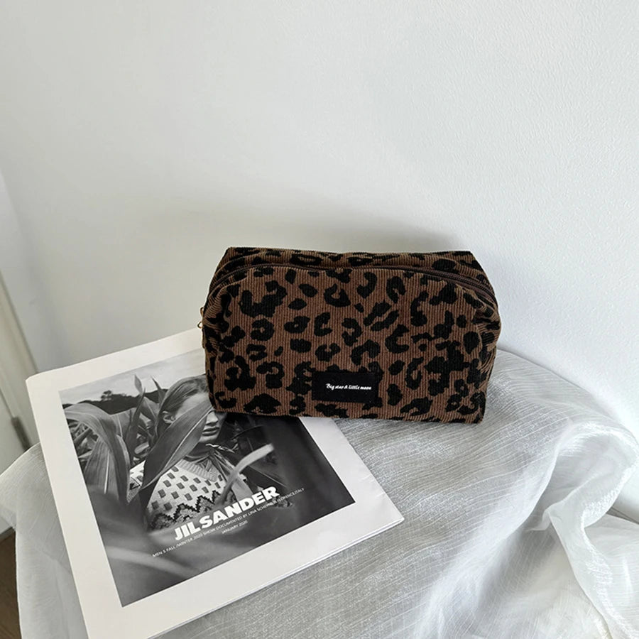 Leopard Print Large Capacity Makeup Bag – Lipstick Organiser Cosmetic Storage Pouch