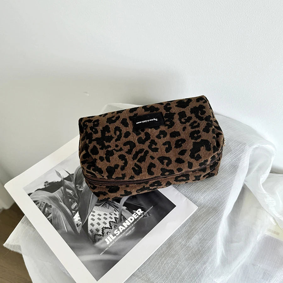 Leopard Print Large Capacity Makeup Bag – Lipstick Organiser Cosmetic Storage Pouch