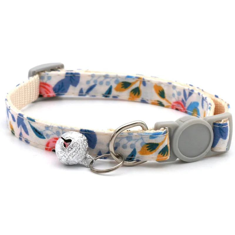 Little Daisy Breakaway Pet Collar & Bandana – Adjustable Kitten & Small Dog Scarf