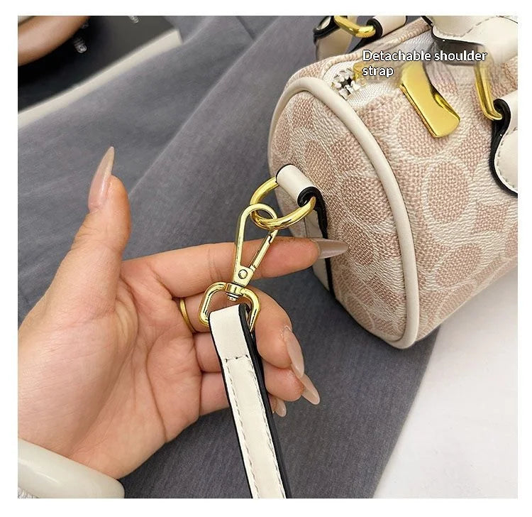 Latest trendy ladies' light luxury retro high-end versatile handbag, single shoulder crossbody bag, mini classic pillow bag