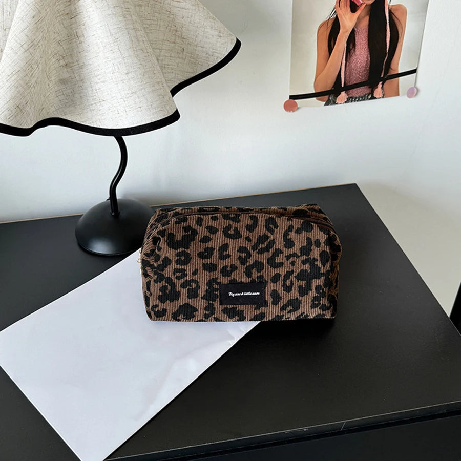 Leopard Print Large Capacity Makeup Bag – Lipstick Organiser Cosmetic Storage Pouch