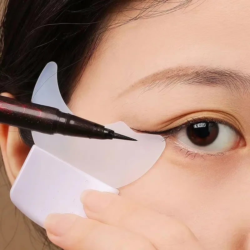 Silicone Eyeliner & Lipstick Stencil Aid – Reusable Wing Tip Makeup Tool