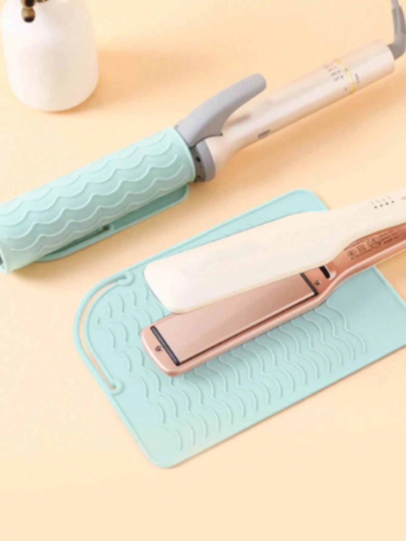 New Plus Size Silicone Heat Resistant Mat Portable Travel Hot Tools Pad Cover for Curling Iron, Flat Iron Hair Straightener