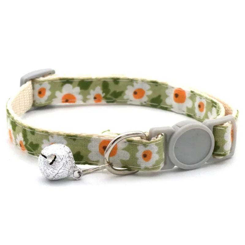 Little Daisy Breakaway Pet Collar & Bandana – Adjustable Kitten & Small Dog Scarf