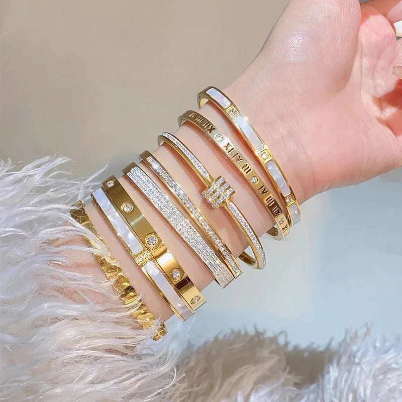 Elegant 8-piece Stainless Steel Bracelet Set With Rhinestone Embellishments, A Stylish Combination For Everyday Wear And Holiday