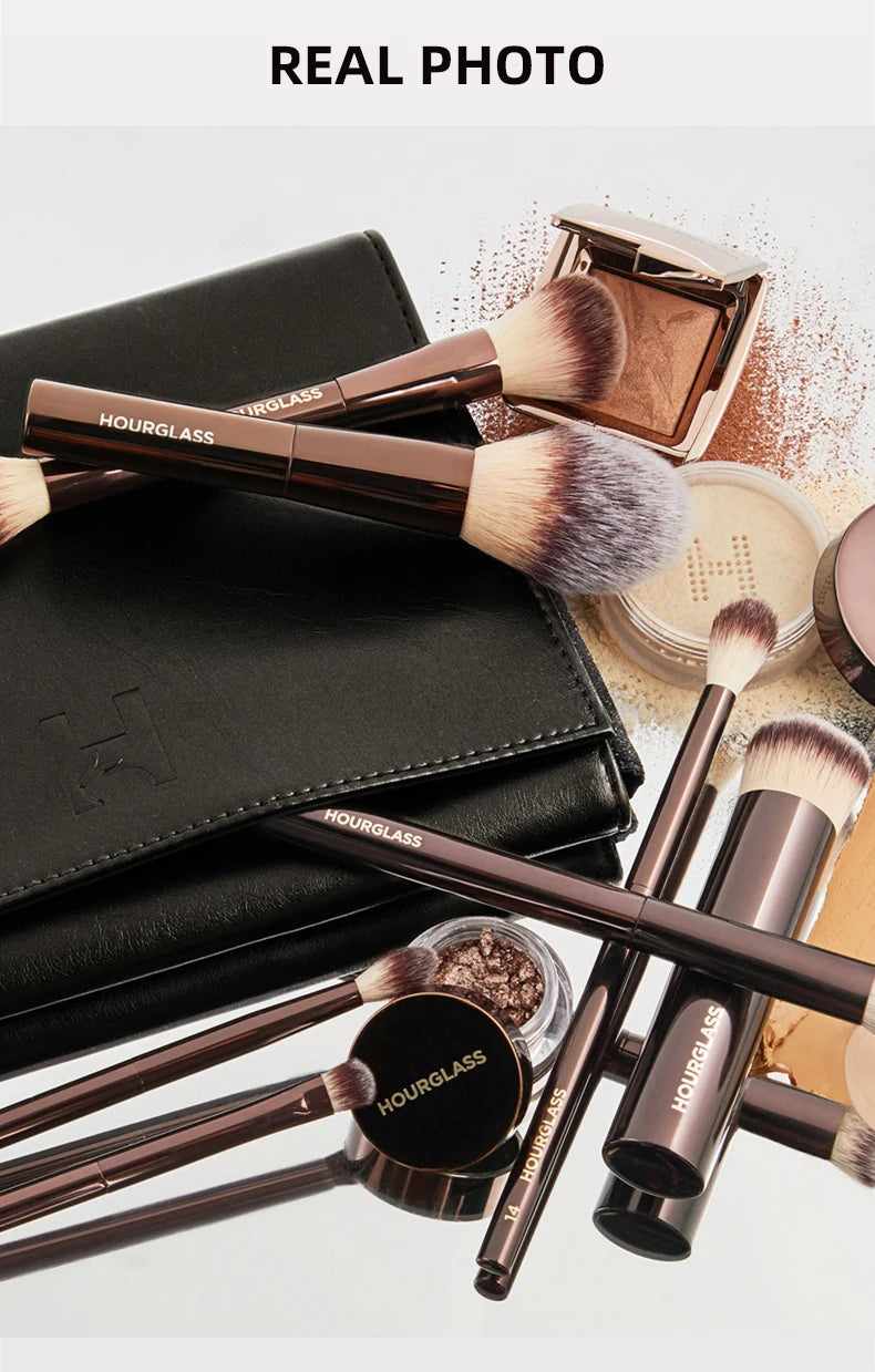 HOURGLASS Vegan brush travel brush set includes 7 brushes for the eye and face with a bag gift box packaging
