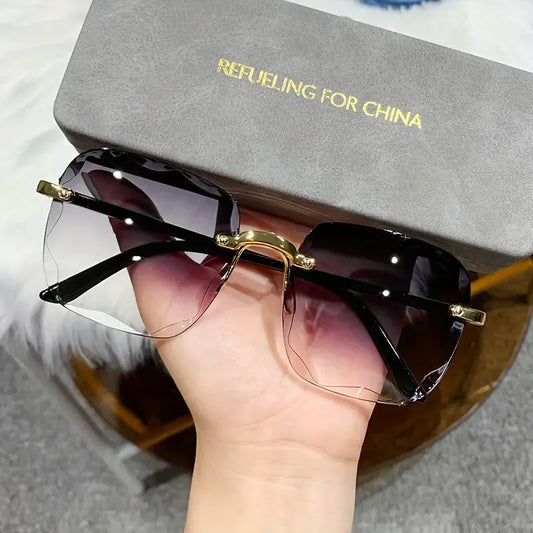 Square Rimless Luxury Sunglasses – UV400 Fashion Eyewear for Men & Women