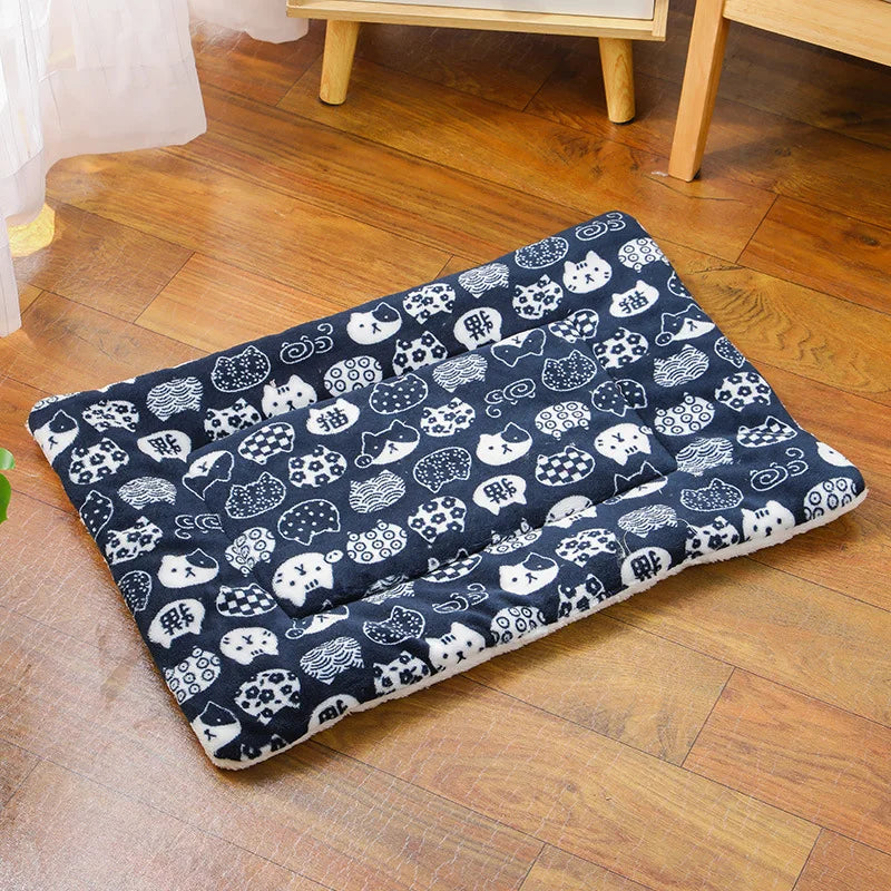 Flannel Pet Sleeping Mat & Sofa Bed – Soft Winter Blanket for Dogs & Cats