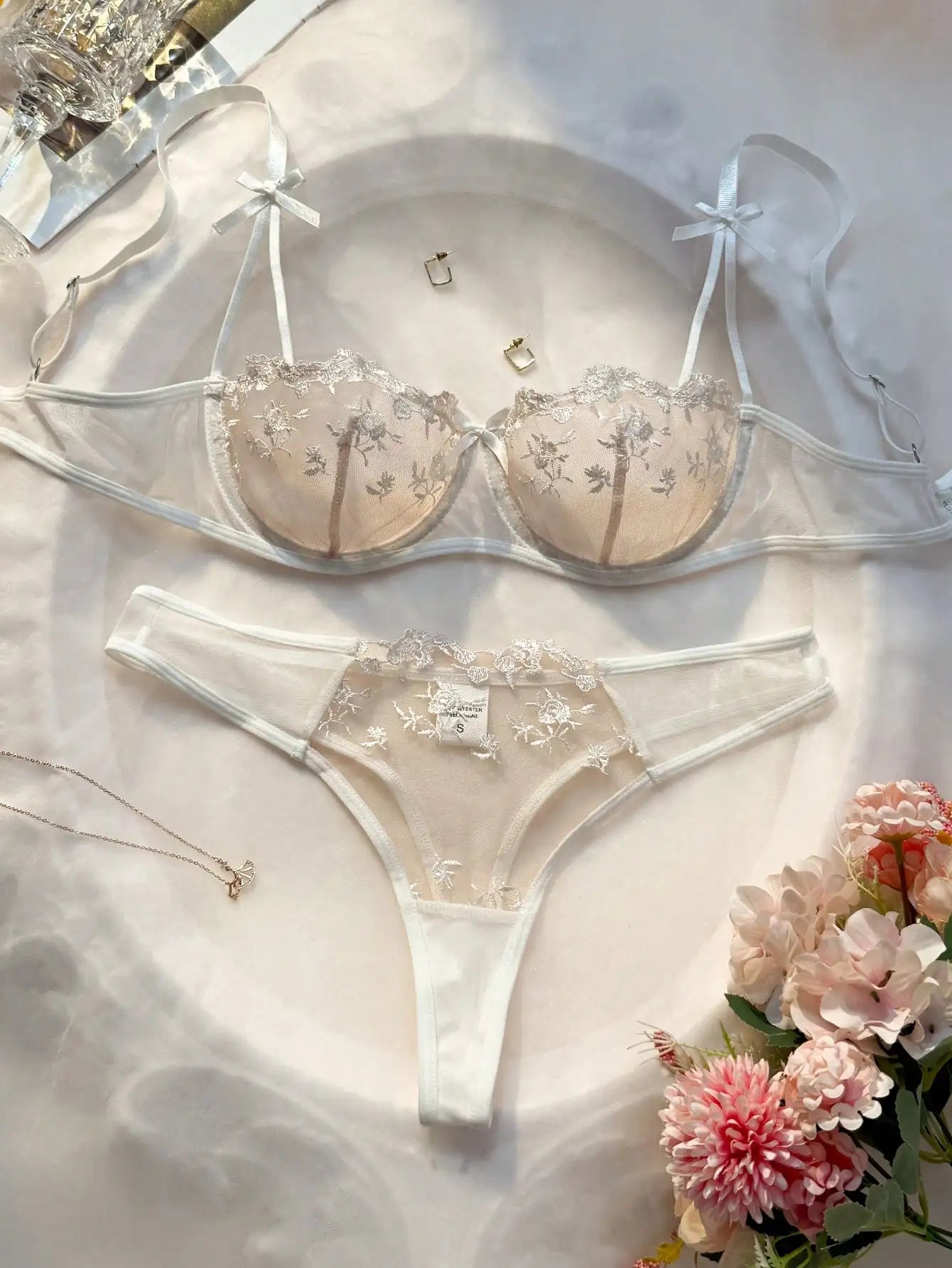 Women's Floral Embroidery Lace Lingerie Set – Sexy 2-Piece Underwear Bra & Briefs