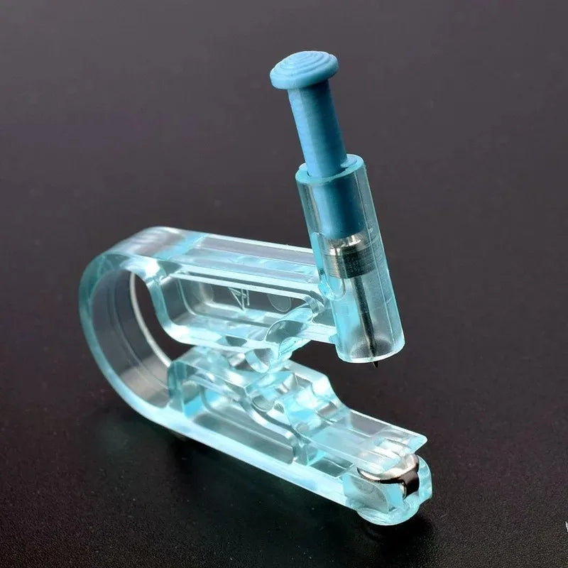 Disposable Safe Ear & Nose Piercing Tool Kit – Sterile Stud Gun Set