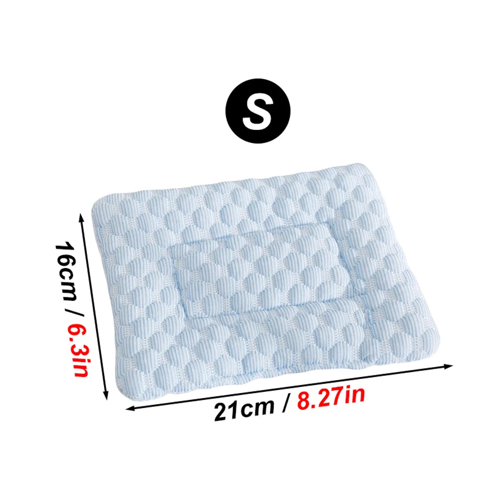 Small Pet Summer Cooling Mat – Breathable Self-Cooling Blanket for Hamsters & Small Animals