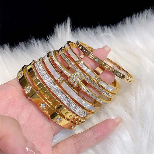 8-Piece Stainless Steel Rhinestone Bracelet Set – Stylish Everyday & Holiday Jewellery