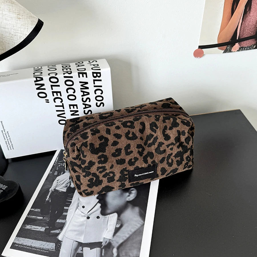 Leopard Print Large Capacity Makeup Bag – Lipstick Organiser Cosmetic Storage Pouch