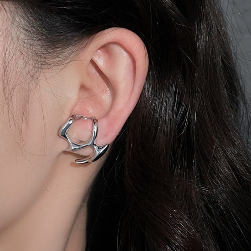 Y2K Silver Liquid Geometric Clip Earrings – Hip-Hop Punk Style