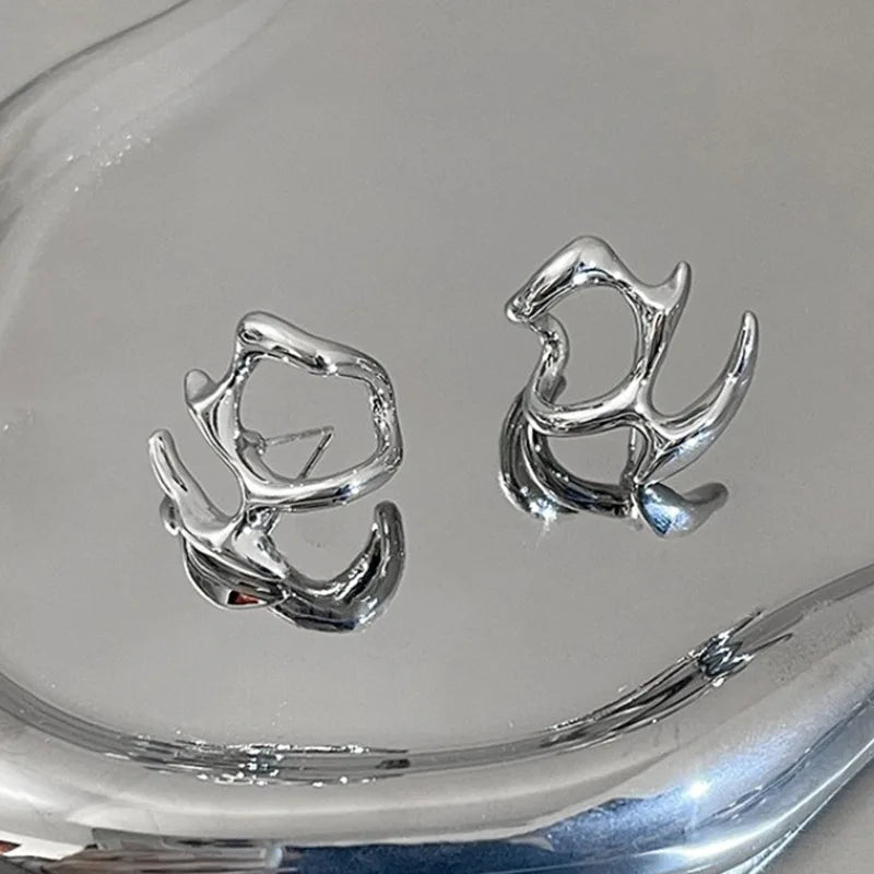 Y2K Silver Liquid Geometric Clip Earrings – Hip-Hop Punk Style