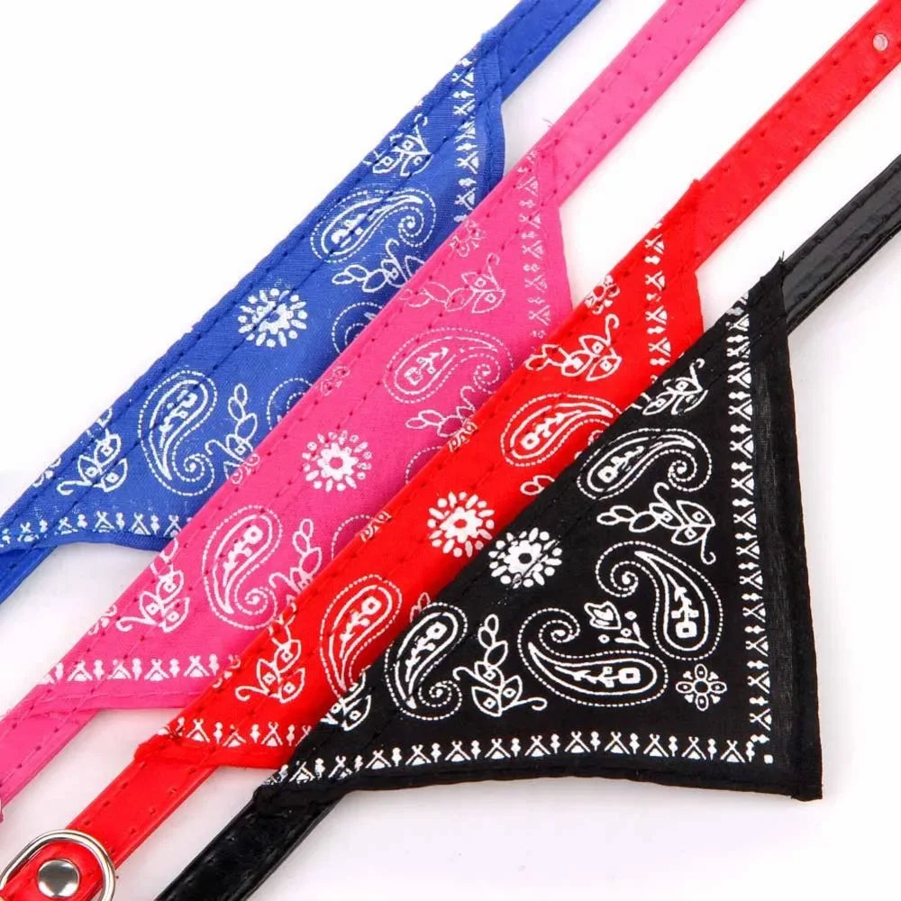 Cute Printed Pet Bandana Collar – Adjustable Triangle Scarf for Kittens & Small Dogs