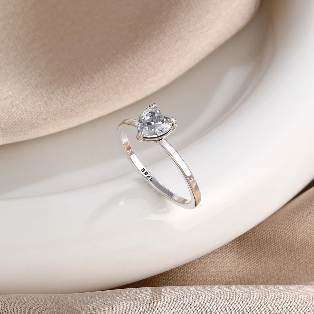 New 925 Sterling Silver Charm Red Heart-shaped Rings Women Rings Fine Jewelry Fashion Mother Gifts
