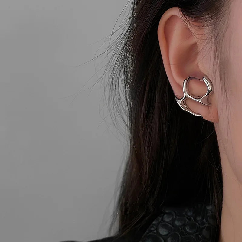 Y2K Silver Liquid Geometric Clip Earrings – Hip-Hop Punk Style