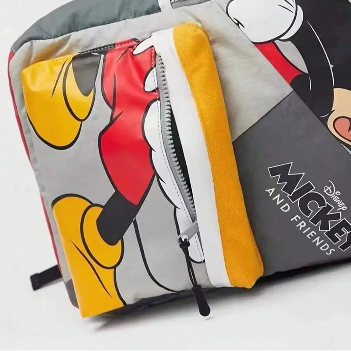 Cartoon Mickey New Children's Fashion Backpack Girls School Bag Casual Cartoon Men and Women Cute Fashion Backpack