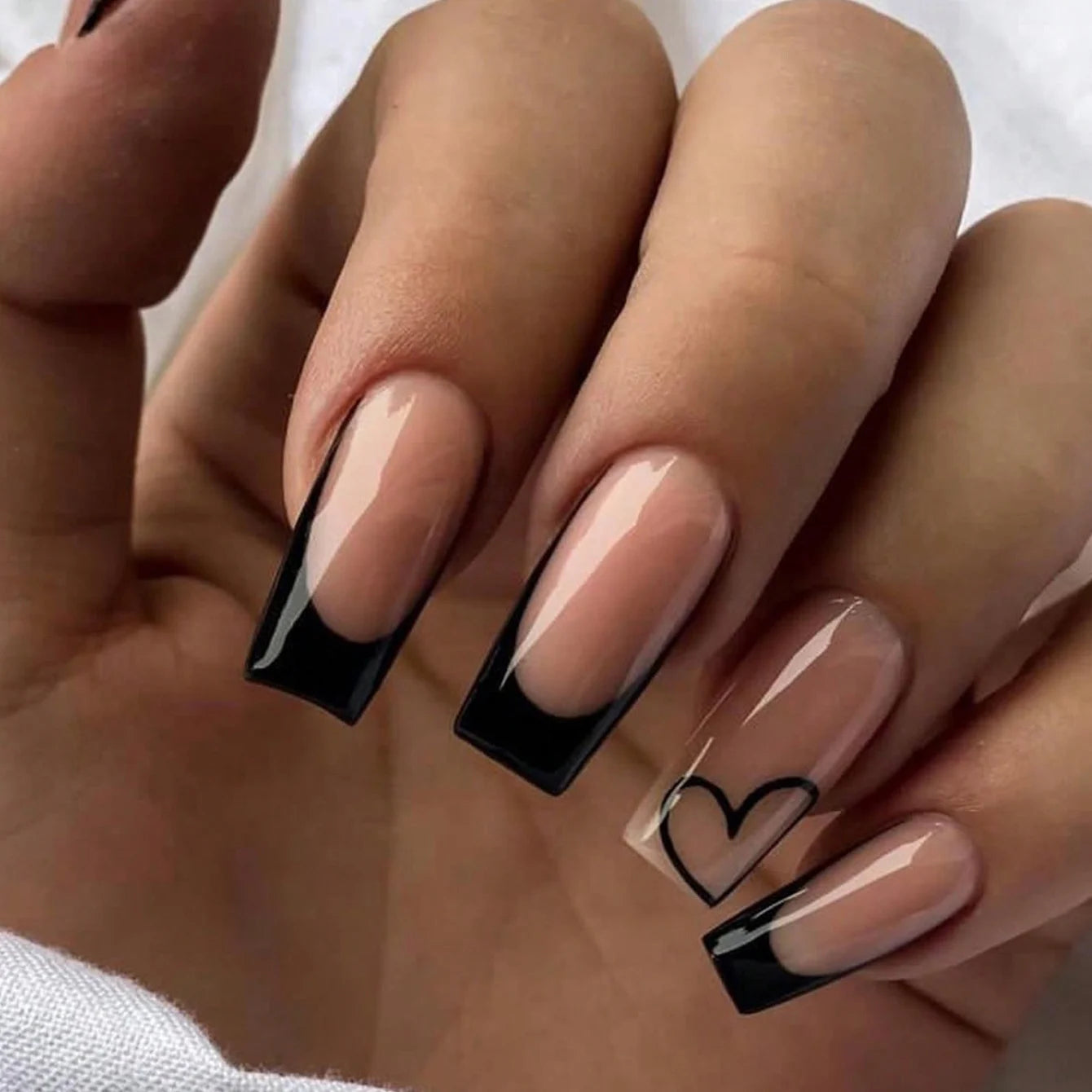 24 PCs Short Square French Heart Simple Nails with 1 Jelly Glue and 1 Nail File