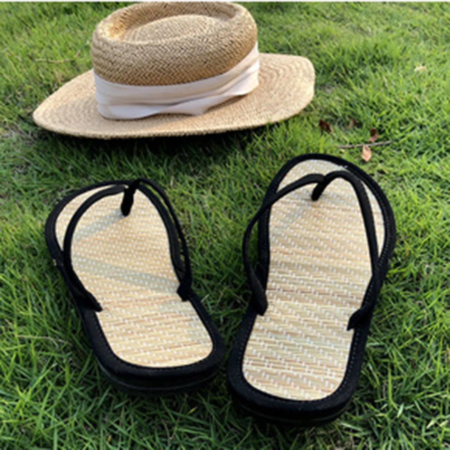 2023 Women Flat Flip-flops Slippers Comfortable Non-slip Sandals Bamboo Rattan Flip Flop Home Bathroom Fashion Slippers Zapatos