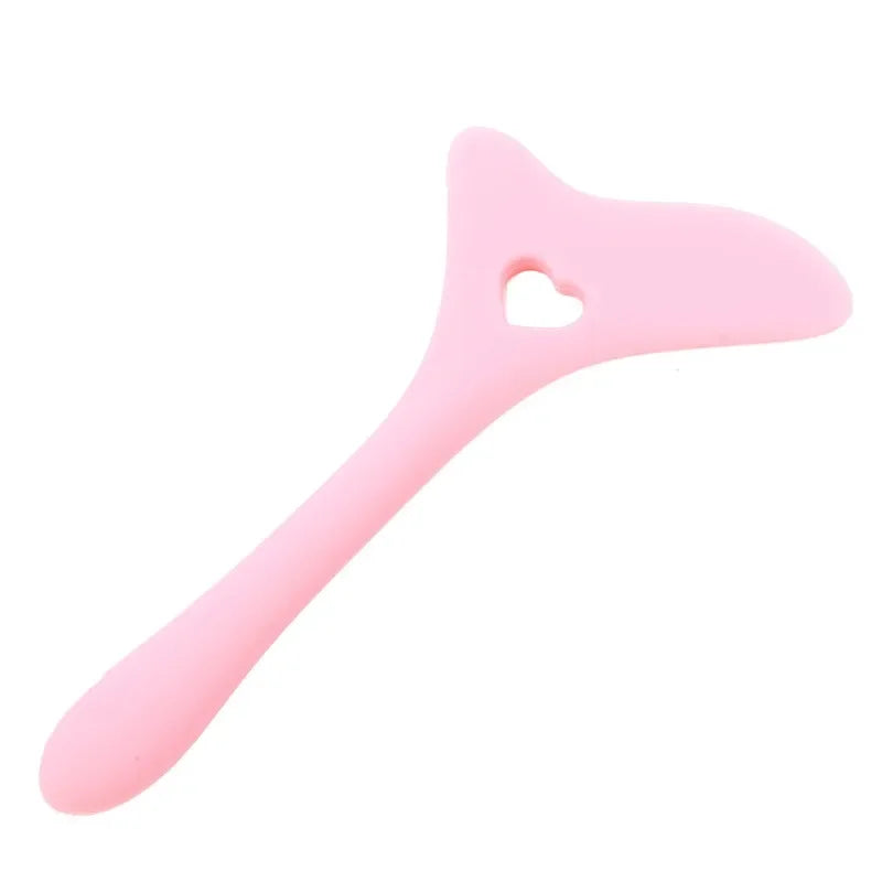 Silicone Eyeliner & Lipstick Stencil Aid – Reusable Wing Tip Makeup Tool