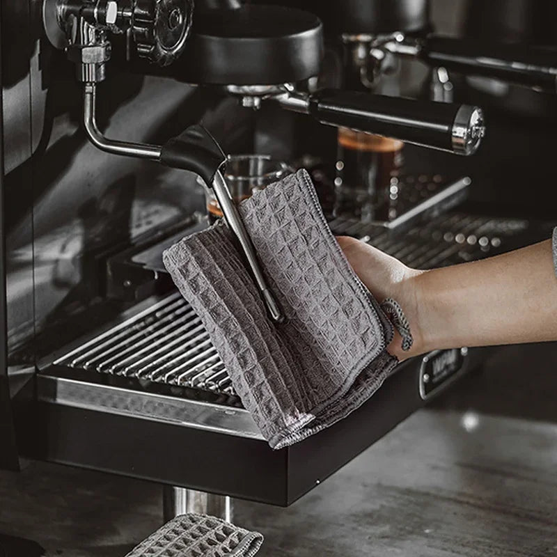 Super-Absorbent Barista Bar Towel – Lint-Free Coffee Machine Cleaning Cloth