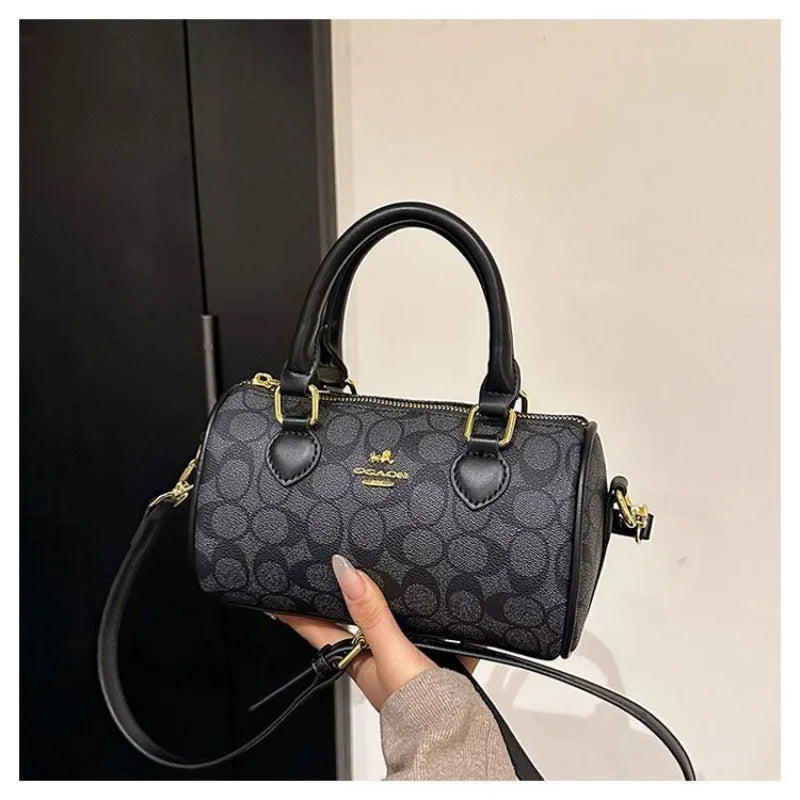 Latest trendy ladies' light luxury retro high-end versatile handbag, single shoulder crossbody bag, mini classic pillow bag
