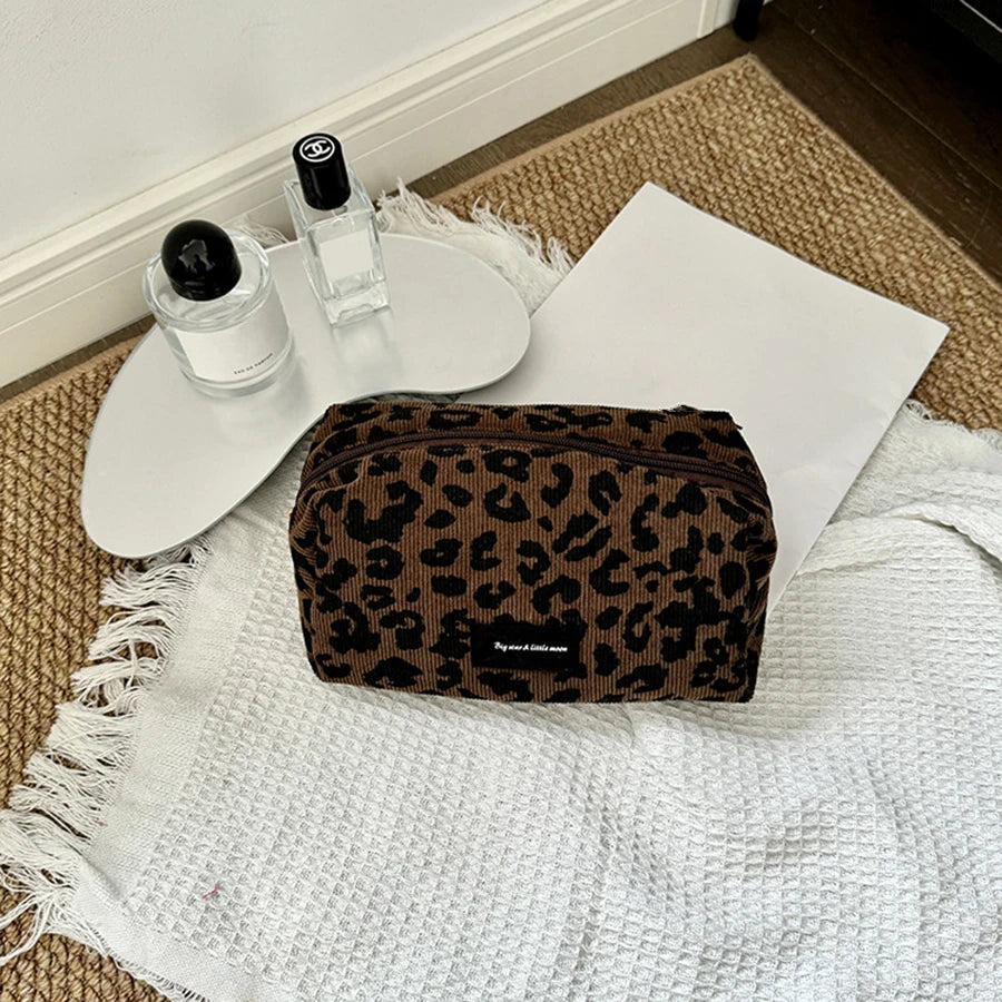 Leopard Print Large Capacity Makeup Bag – Lipstick Organiser Cosmetic Storage Pouch