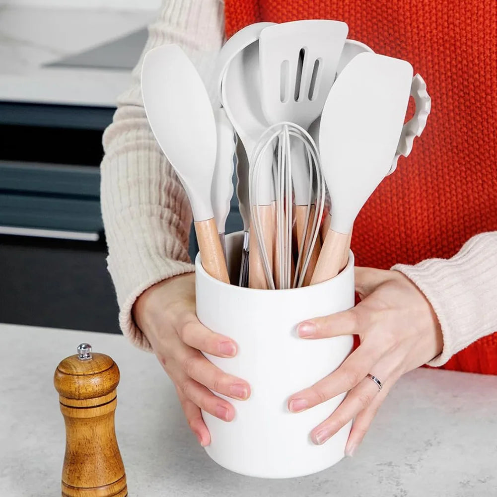 12Pcs Kitchen Utensil Set Cooking Tools Kit Wooden Handle Non-Stick Spatula Set Spatula Spoon Brush Whisk Kitchen Supplies