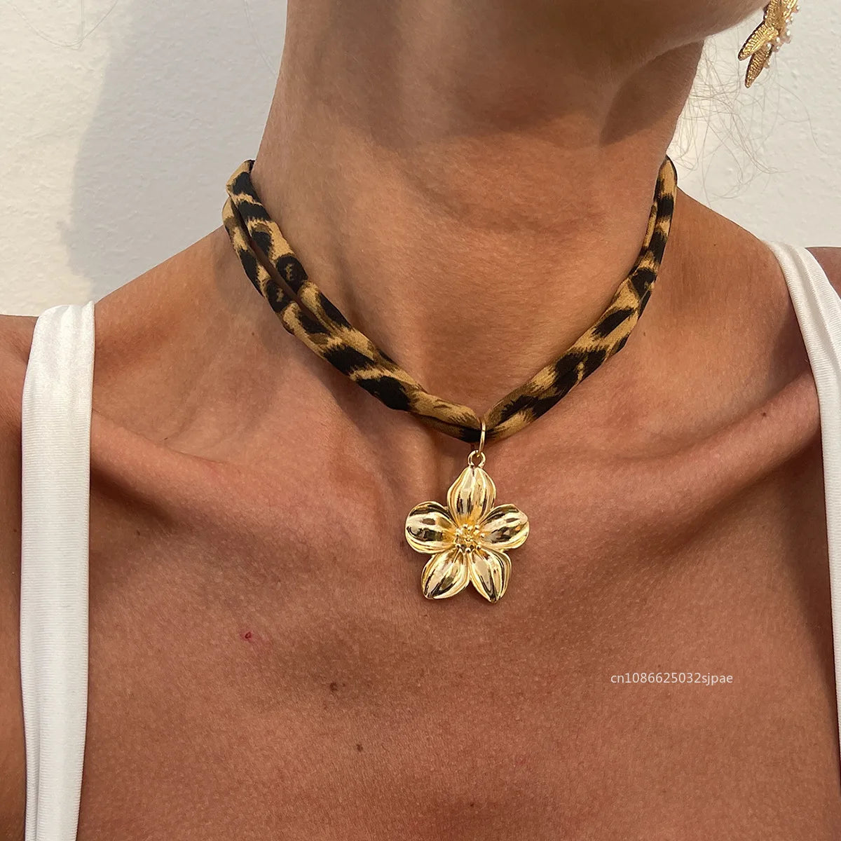 Natural Seashell Beaded Necklace Bohemian Beach Summer Ocean Style Seashell Starfish Pendant Choker Vacation Party Jewelry